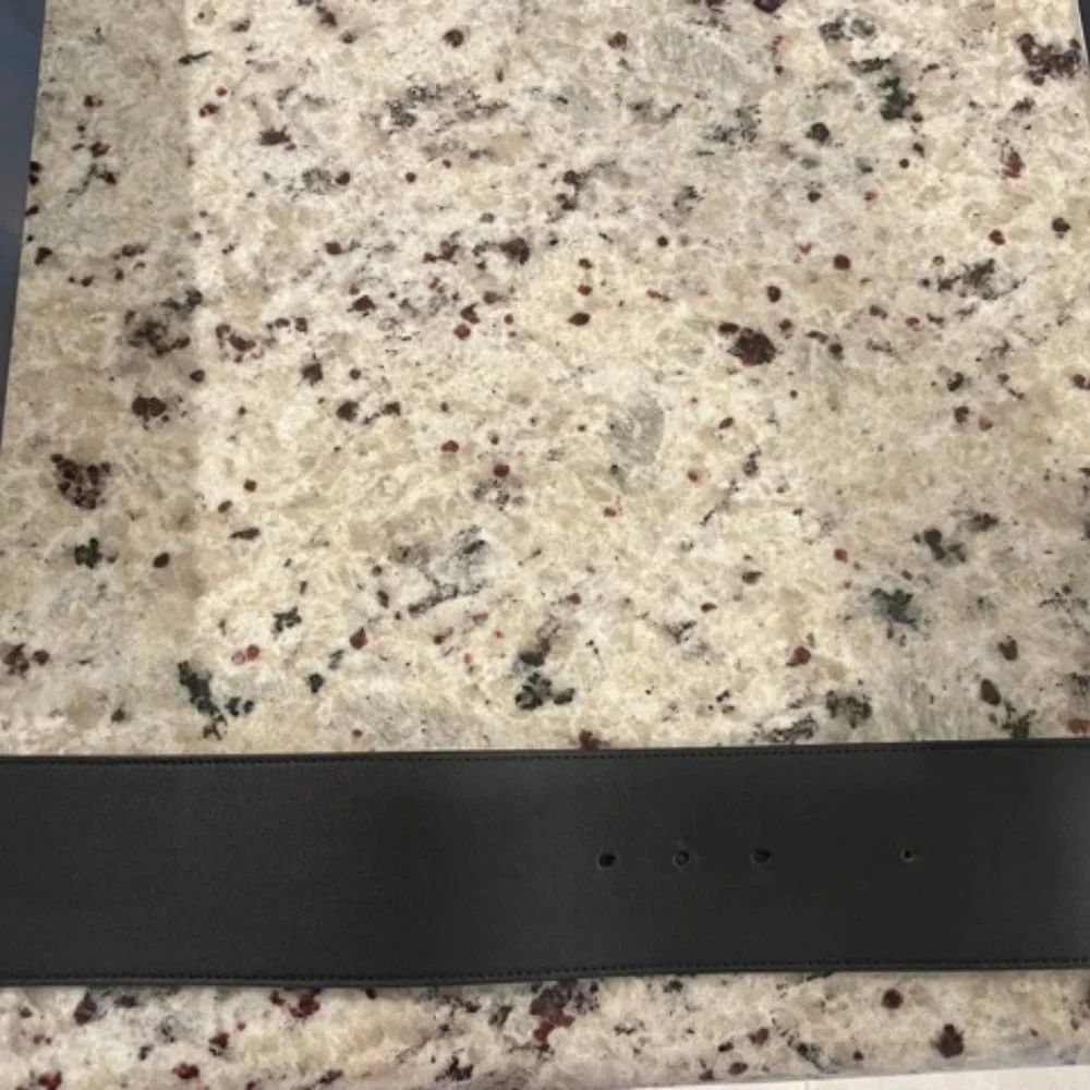 Authentic Womens Gucci Belt - Picture 5 of 6